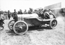 Georges_Boillot_Peugeot_1912_French_Grand_Prix.jpg