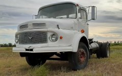 Mercedes 1418 Prime Mover.jpg