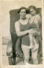 Mother and Sean 1936.jpg