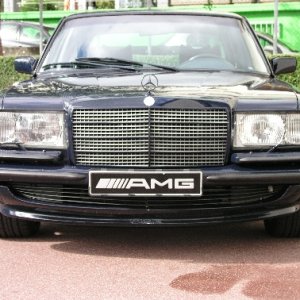 100_Black AMG 6.9.jpg