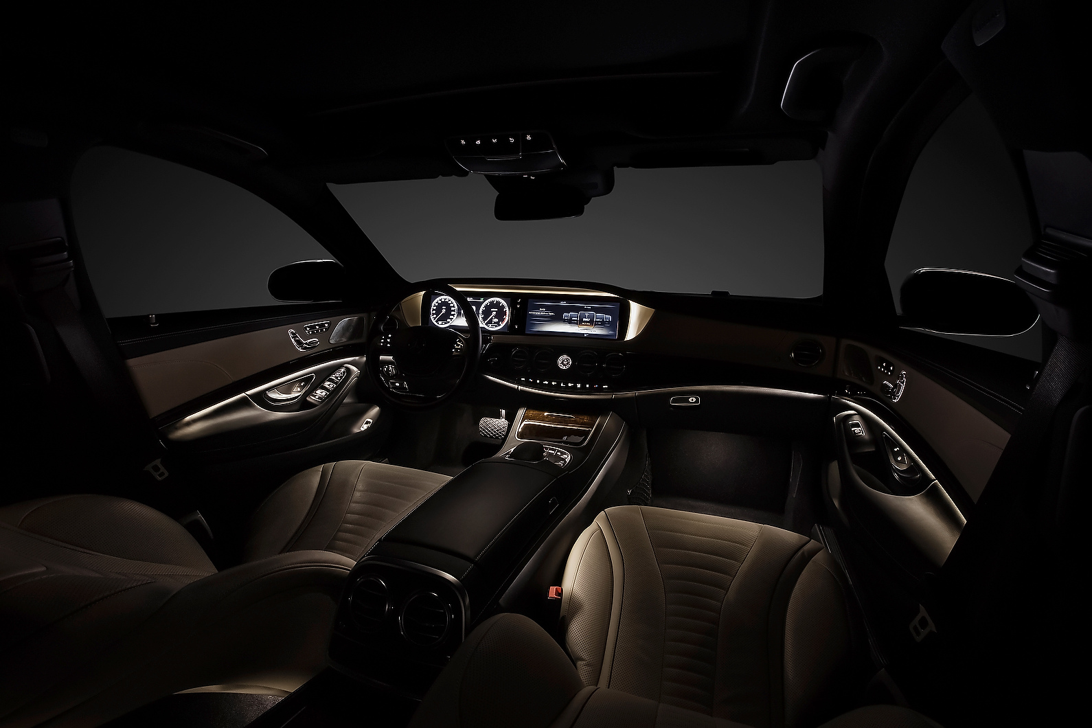 mecedes-s-class-interior-18.jpg