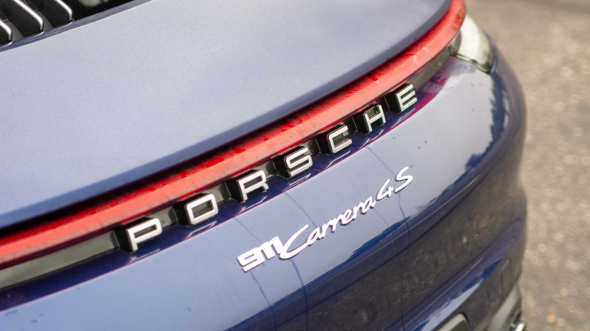 www.motor1.com